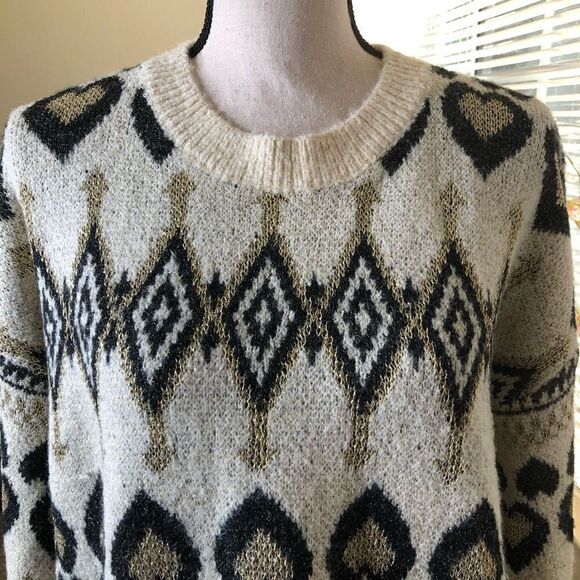 NEW ANDTHEWHY Cream, Black, and Gold Crew Neck Sweater NWT - Picture 4 of 14